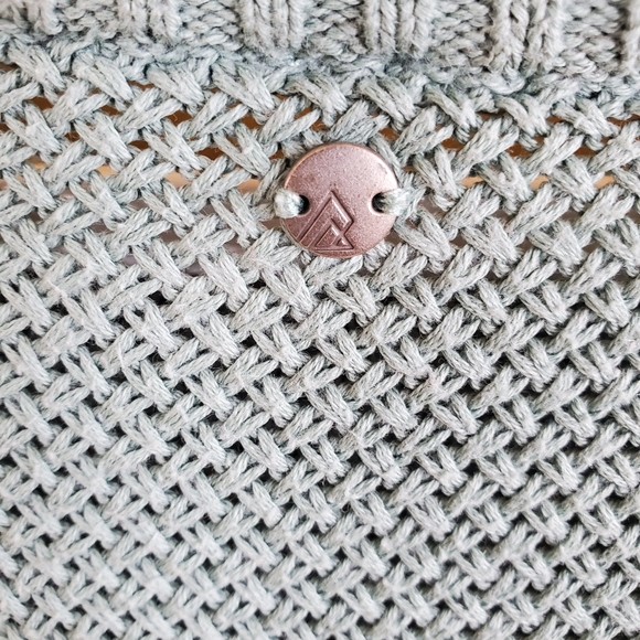 Ripzone Sweater - Picture 3 of 3